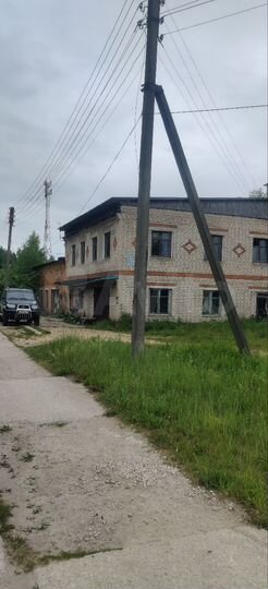 Здание, 900 м²