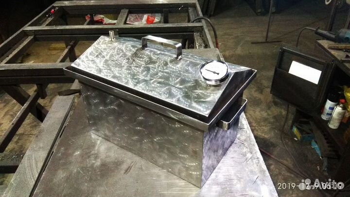 Коптильня для горячего копчения