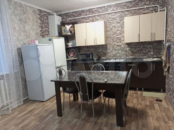 Дом 54,2 м² на участке 10 сот.