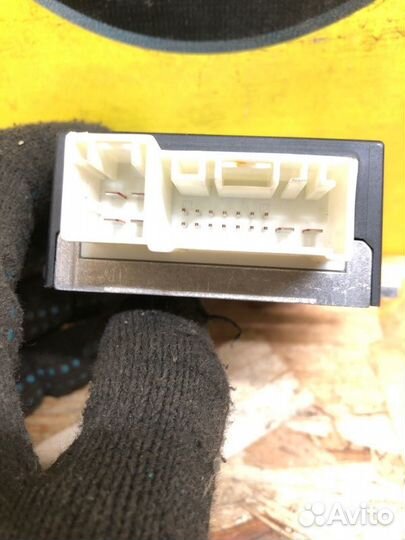 Блок управления топливным насосом ekpm3 Bmw X5