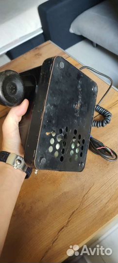 Старинный телефон