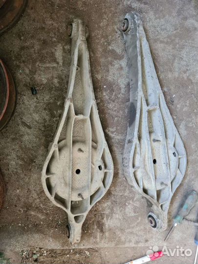 Рычаг задний Volvo S80 2