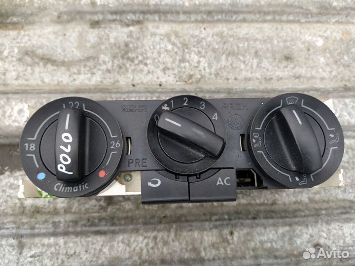 Блок управления отопителем Volkswagen Polо, 2008г