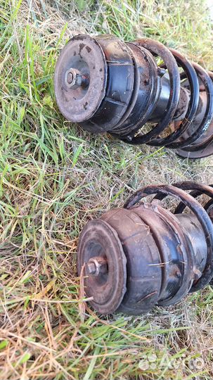 Стойки пкркдние нв Opel Vectra B