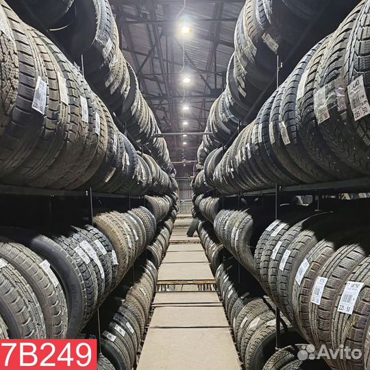 Hankook Winter I'Cept IZ2 215/60 R16 99L