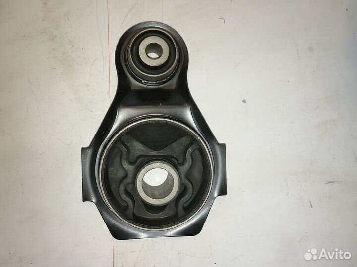 Подушка двигателя Honda