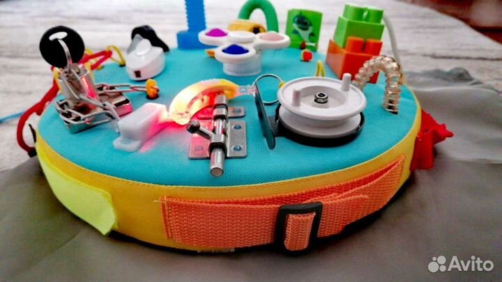 Бизиборд мягкий