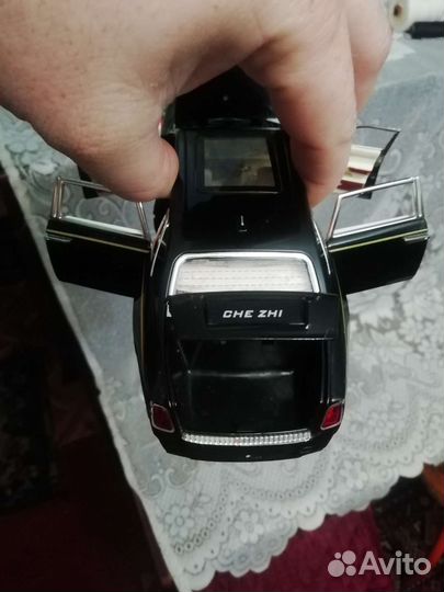 Моделька rolls-royce phantom