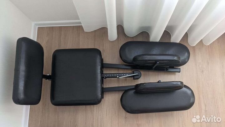 Тренажёр для растяжки ног (поперечного шпагата)