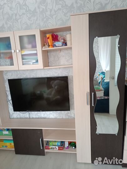 Стенка в гостиную со шкафом