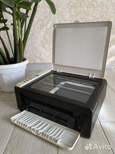 Принтер Ricoh sp100su