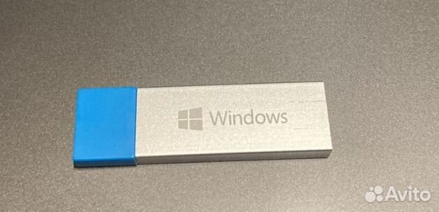 Установочная флешка/диск с Виндовс/Windows