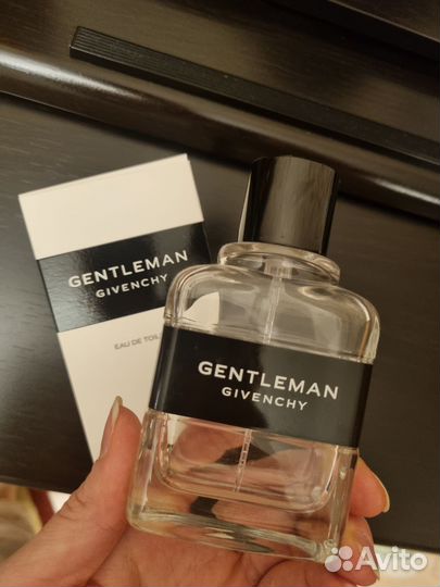 Givenchy пустой флакон коробка