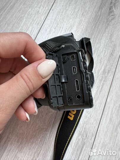 Зеркальный фотоаппарат nikon d3100