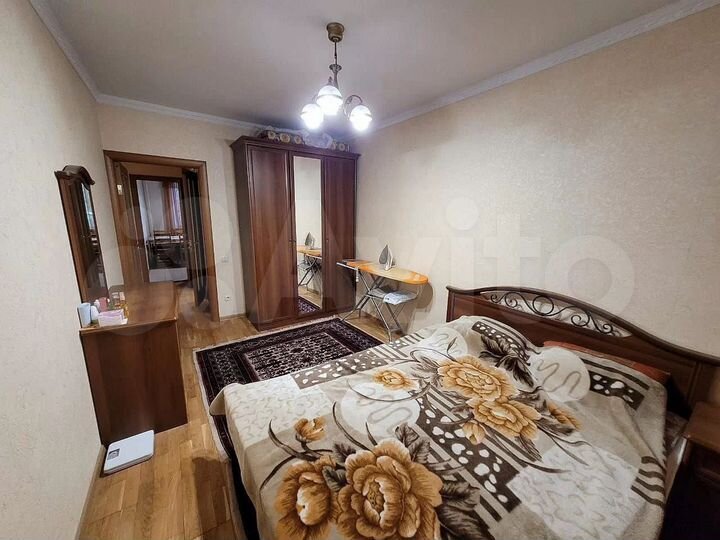2-к. квартира, 55 м², 2/12 эт.