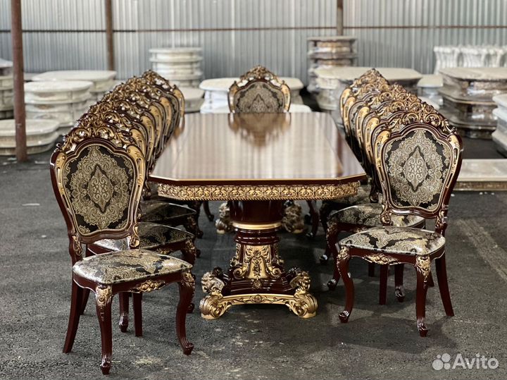 Стол в наличии