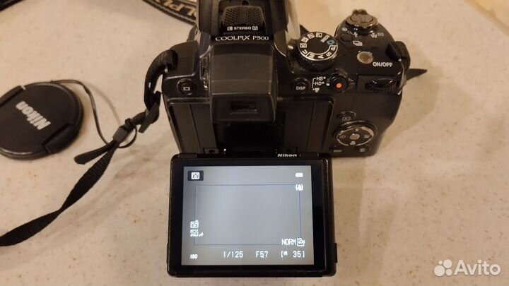 Nikon Coolpix P500
