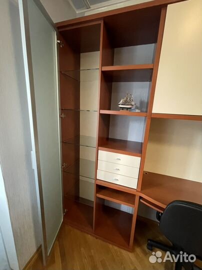 Стол на 2 рабочих места с шкафом