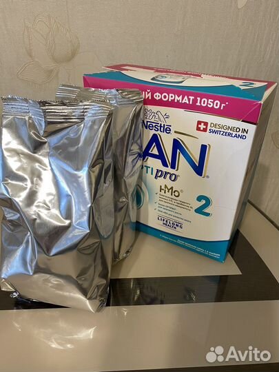 Детская смесь Nan 2 700 г