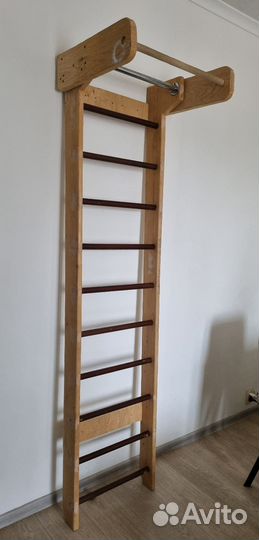 Шведская стенка с турником бу