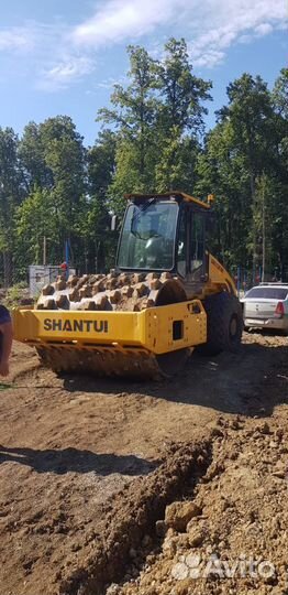 Машинист дорожного катка