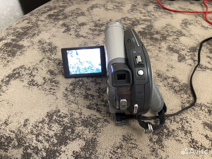 Видеокамера canon