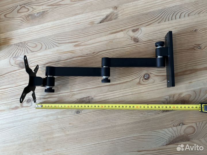 Кронштейн для телевизора/монитора на стену