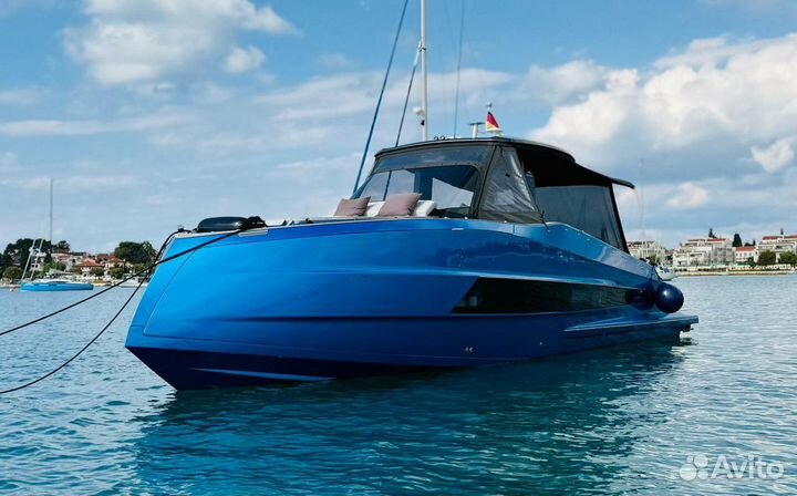 Яхта моторная Astondoa 377 coupe