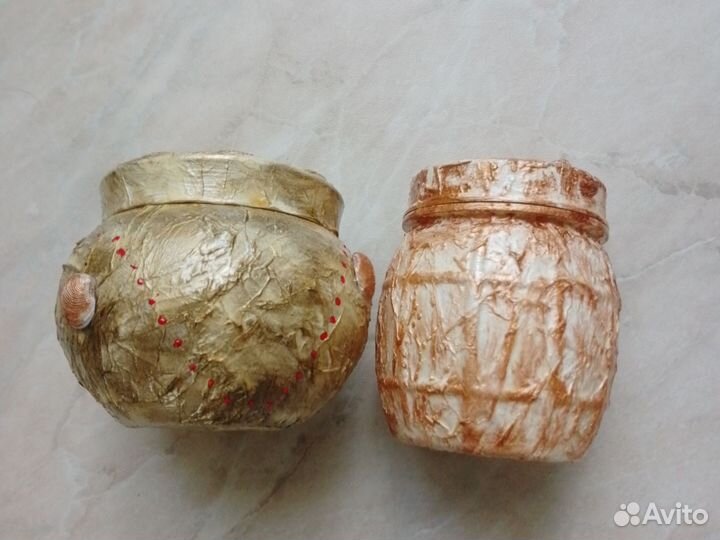 Подарок. Баночки из под крема, меда, декупаж