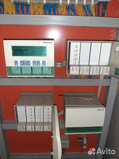 Контроллер Honeywell excel 5000