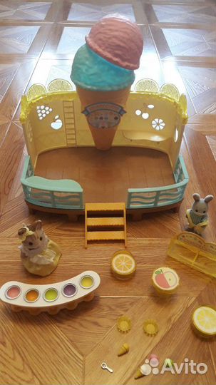Зайчики sylvanian и кафе мороженое