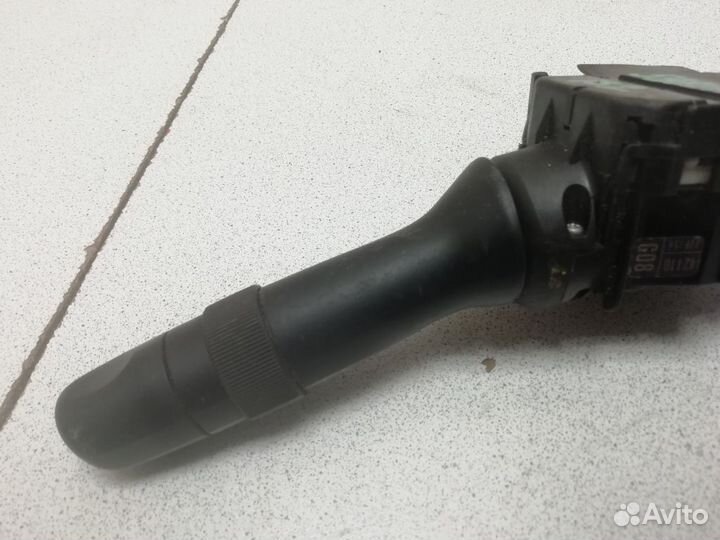 Переключатель поворотов подрулевой