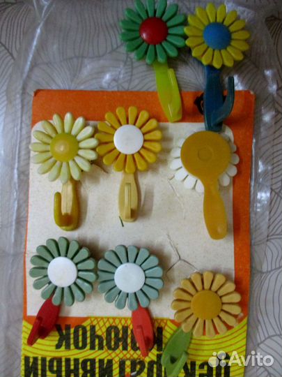 Крючки декоративные