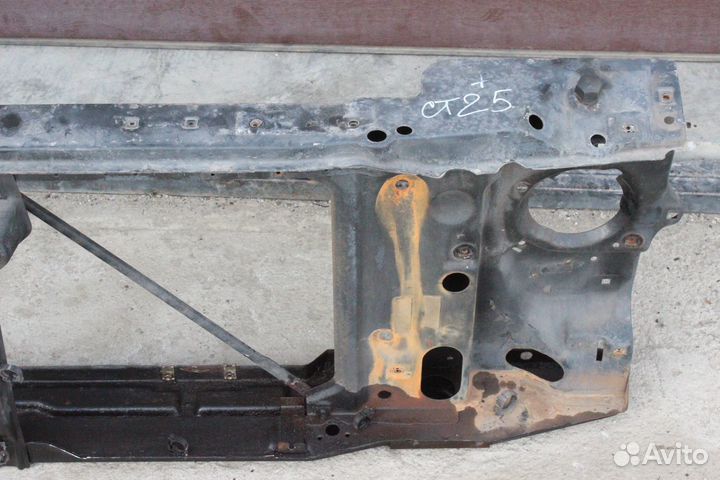 Передний телевизор Chevrolet Tahoe GMT400