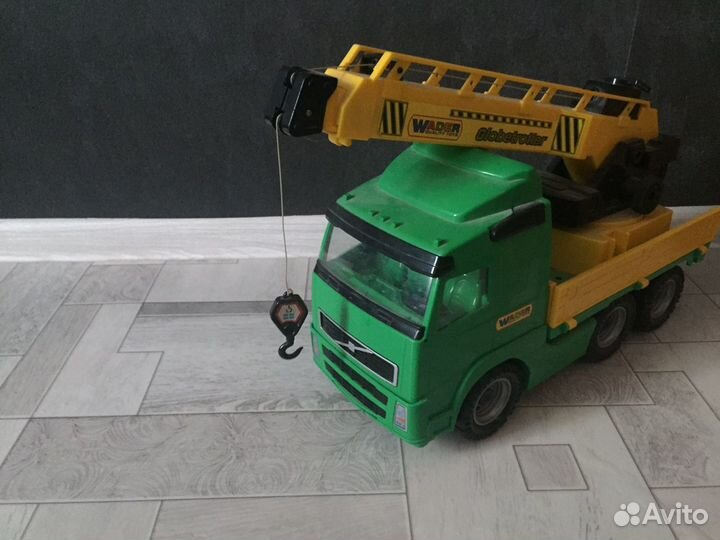 Детская машина кран