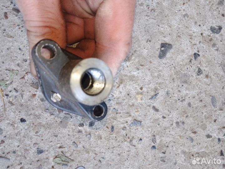 Натяжитель цепи грм Кавасаки GPZ 750 1990