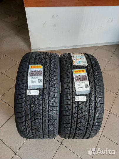 Pirelli Scorpion Winter 275/35 R22 104V