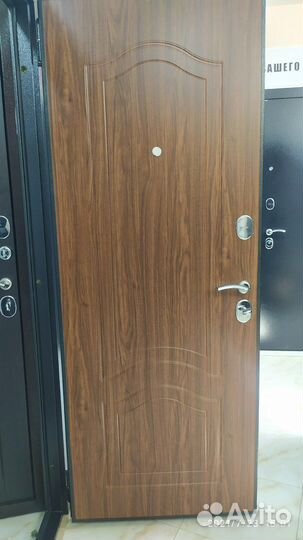 Дверь входная Веста