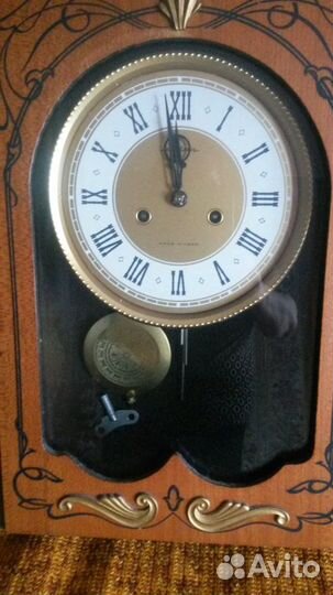 Часы настенные с боем 