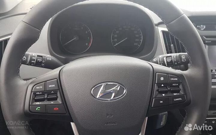Кнопки круиз на руль Hyundai Creta / IX25