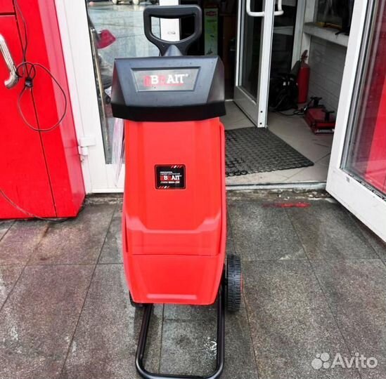 Измельчитель веток brait besh-250