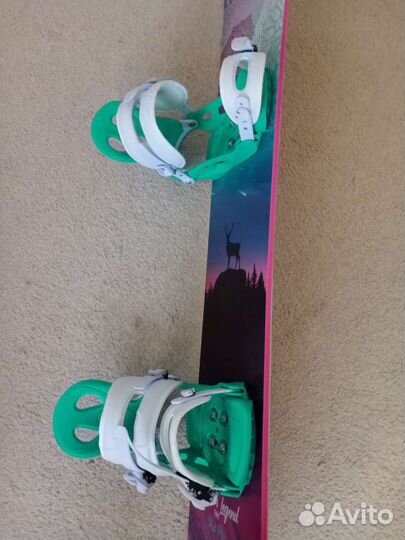 Сноуборд с креплениями