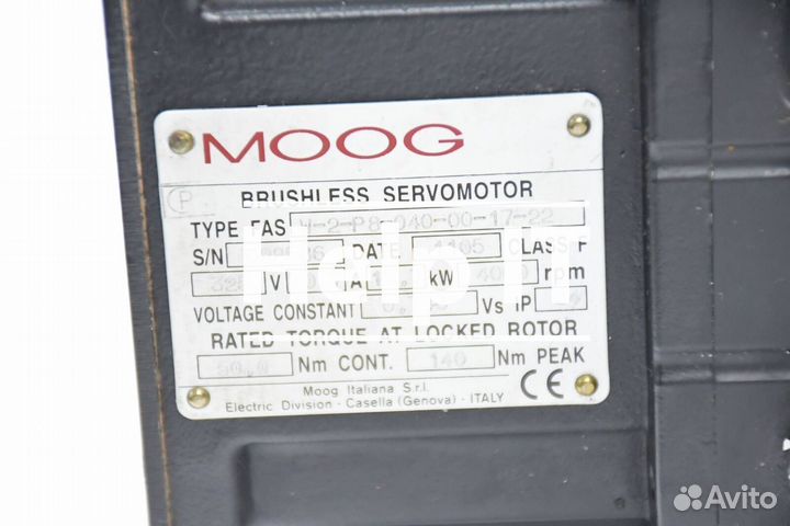 Серводвигатель Moog W-2-P8-040-00-17-22