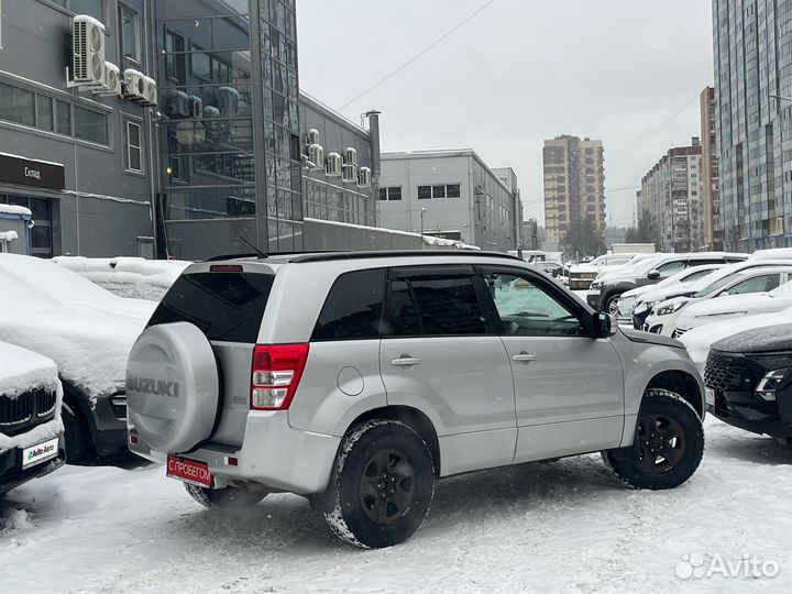 Suzuki Grand Vitara 2.0 AT, 2010, 260 000 км