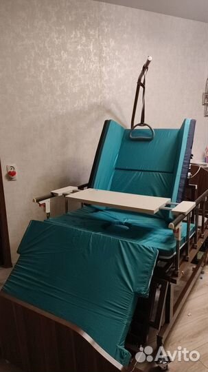 Медицинская кровать для лежачих больных