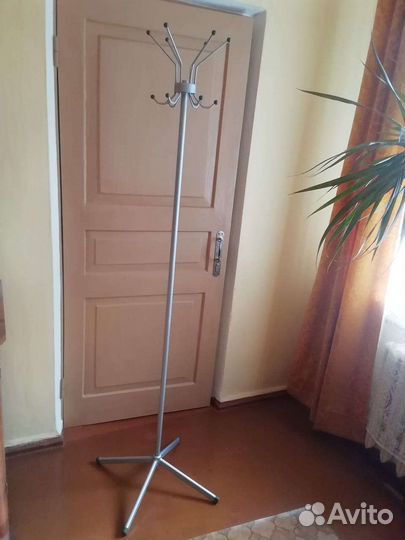 Вешалка напольная