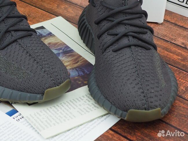 Кроссовки для мужчин Adidas Yeezy boost 350