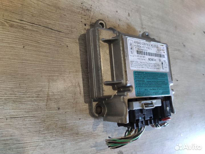 Блок срс SRS Mazda 3 BK Мазда 3 BK 1.6