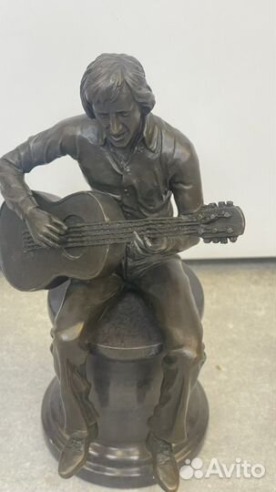 Статуэтка высоцкий