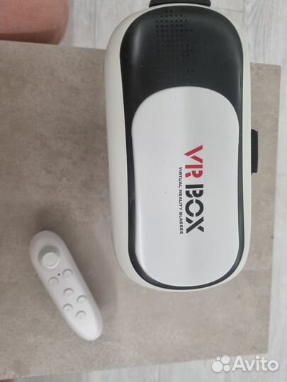 Виар очки с джойстиками